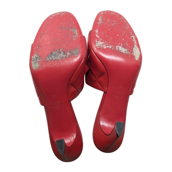 Valentino Garavani Red JU5 Roman Stud Mule Slide Heel Dress Up Sandal Size EU 40 - Picture 11 of 13
